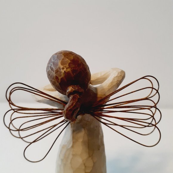 Vintage Willow Tree Figurine Angel of Happiness Sue Lordi Demdaco - Picture 4 of 8